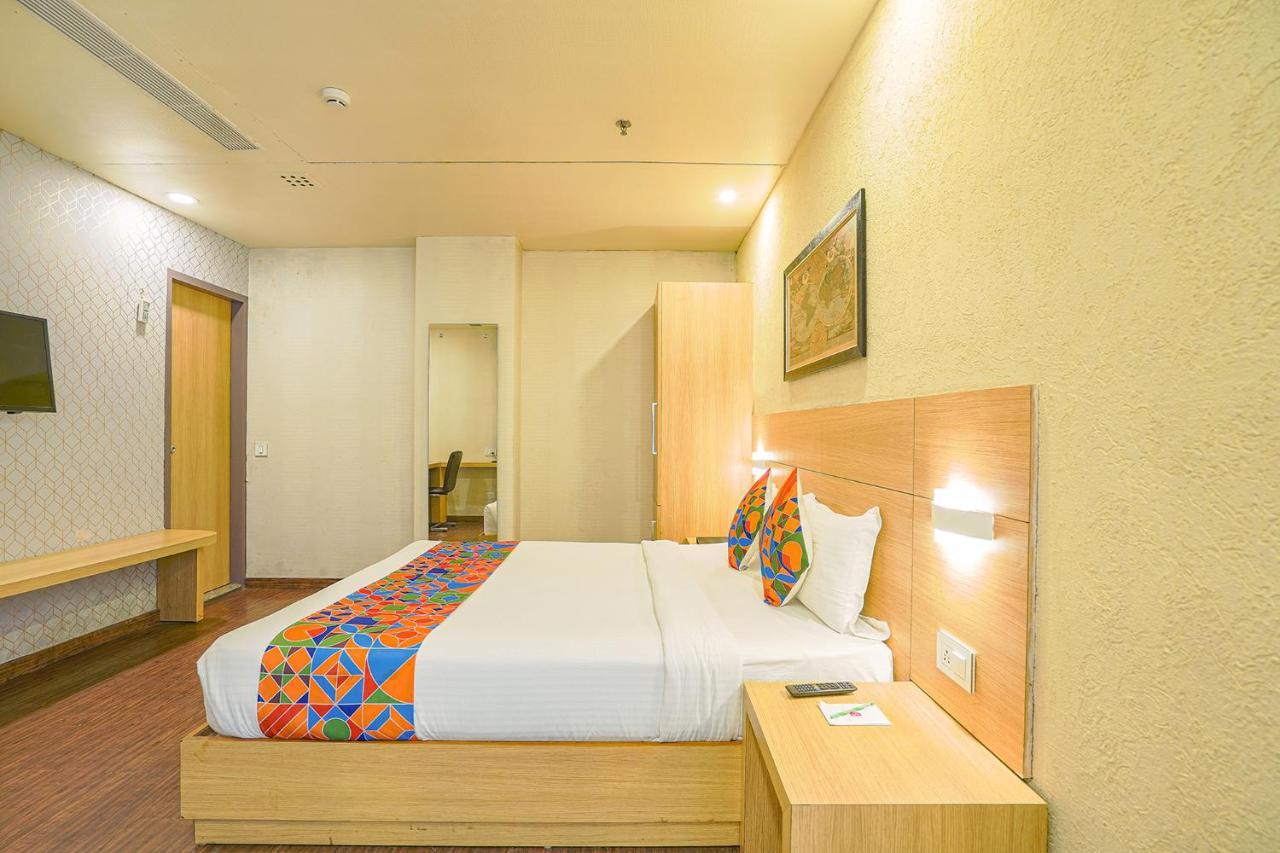 Fabhotel Prime The Solitaire Express Dehradun Zewnętrze zdjęcie